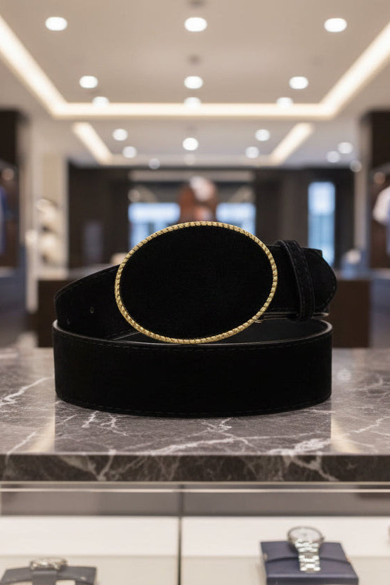 Cintura a fibbia chiusa