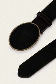 Cintura a fibbia chiusa